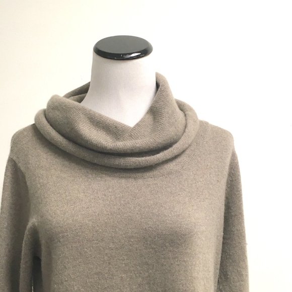C Bloomingdales taupe black cowl neck tunic asymmetrical sweater M - Picture 2 of 5